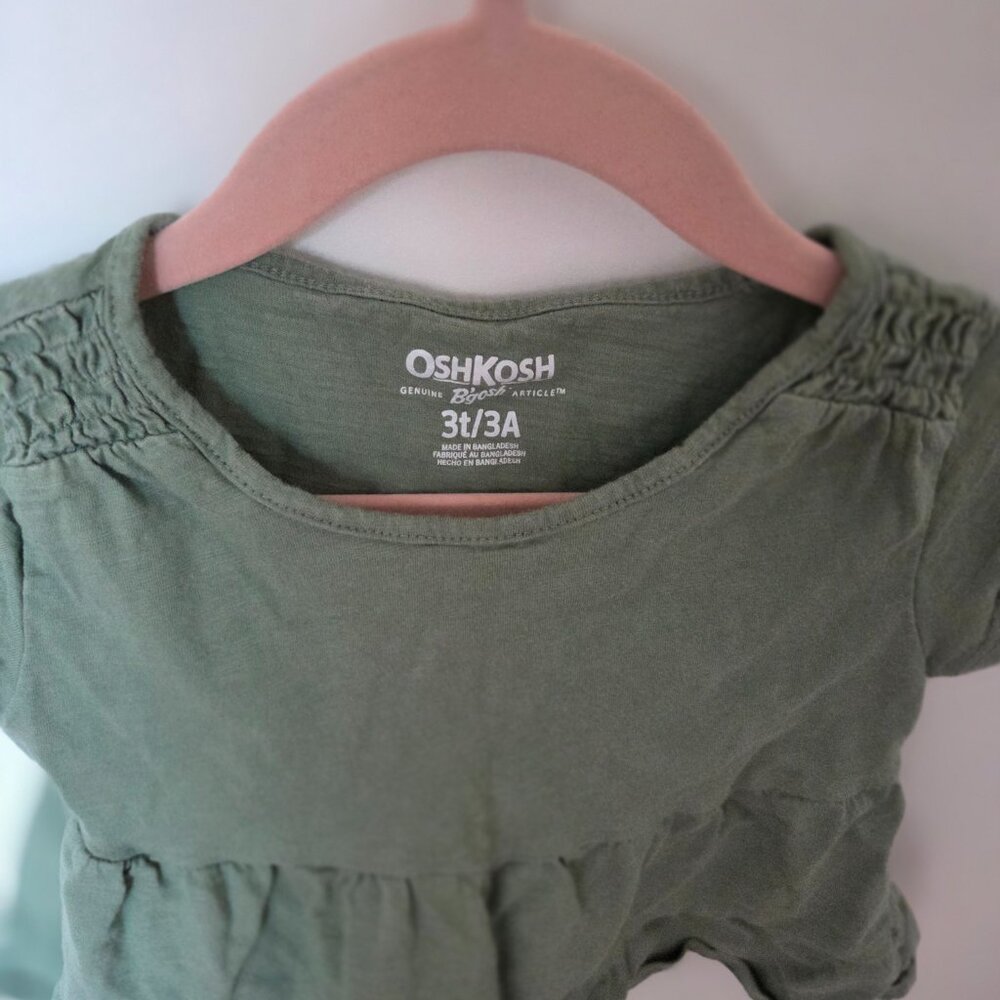 OshKosh B'gosh Toddler Girls Smocked Ruffle Top - Size 3T - Olive Green - Picture 2 of 2